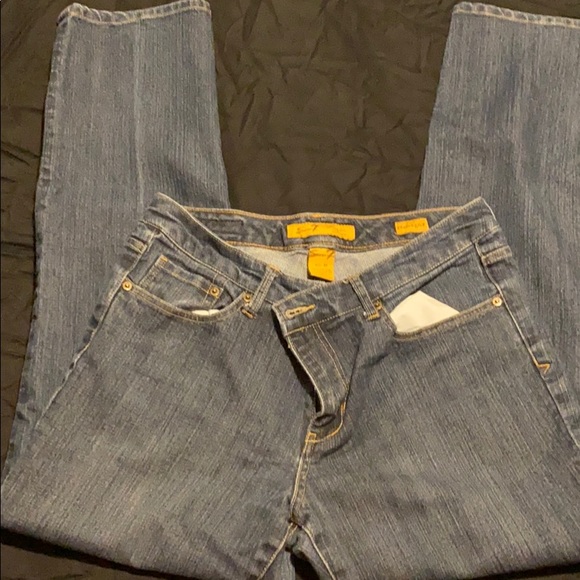 Seven jeans, straight leg - Picture 2 of 3